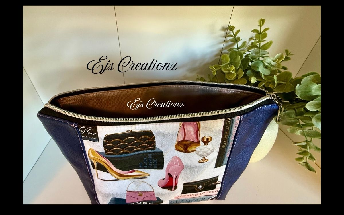 Glamour Couture Make Up Bag