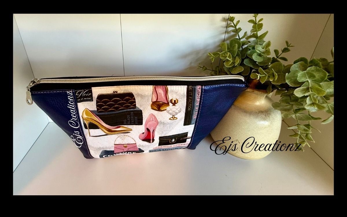 Glamour Couture Make Up Bag