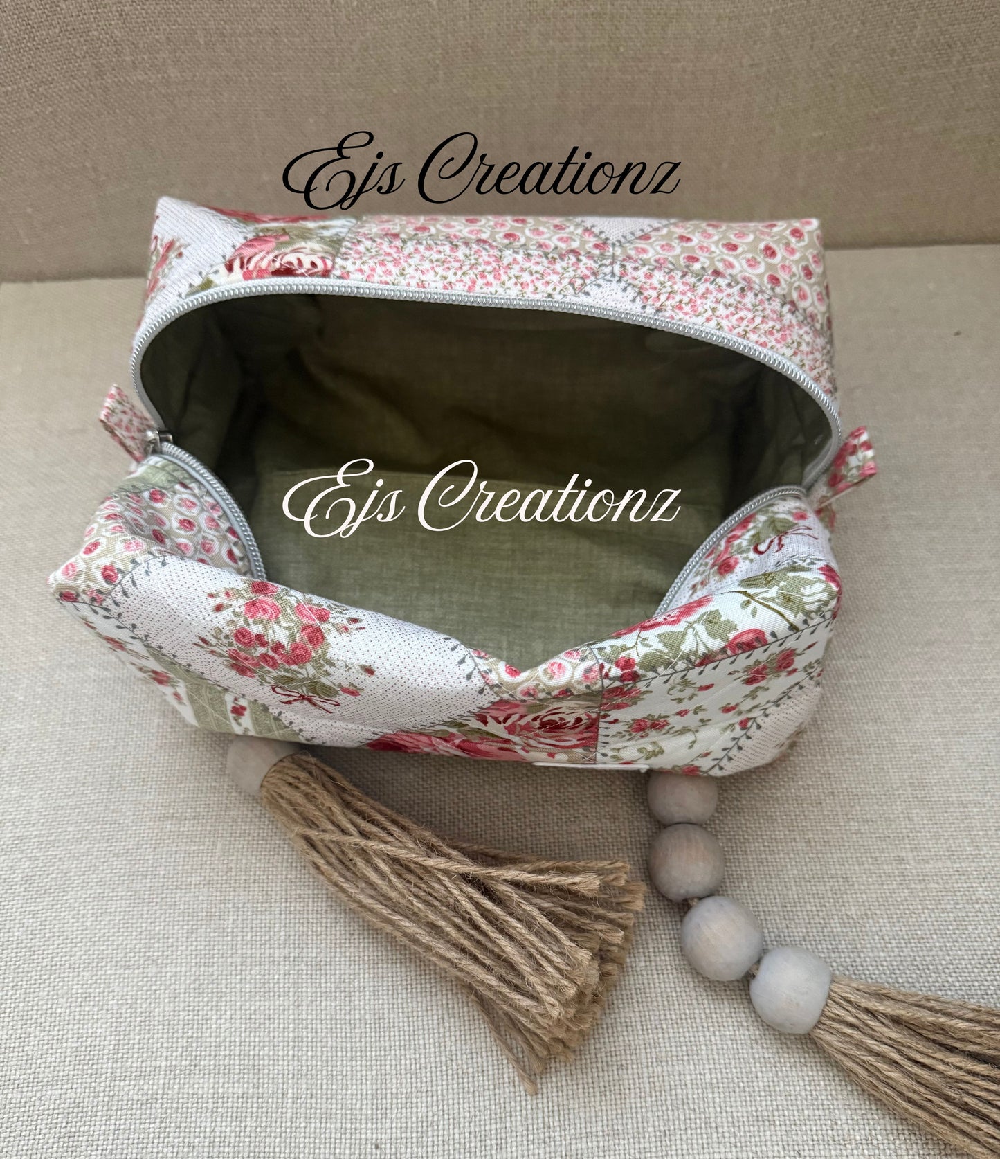 Quilted ~Patchy Rose~ Make Up Bag