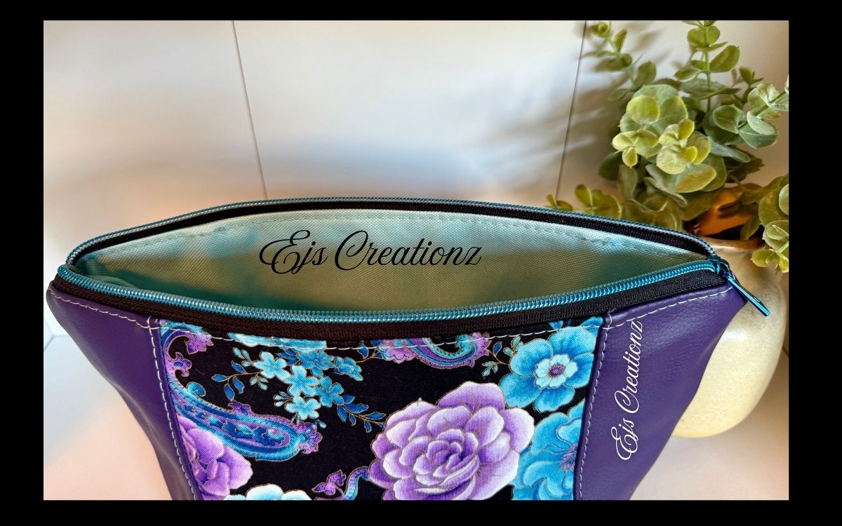 Purple & Blue Roses Make Bag