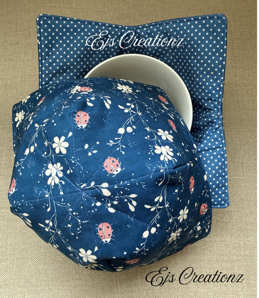 Lady Bugs and Stars ~ Microwavable/Reversible Bowl Cozy