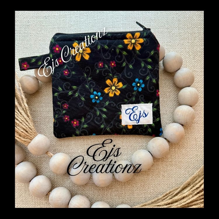 Quilted Dainty Flowers  Mini Wallet