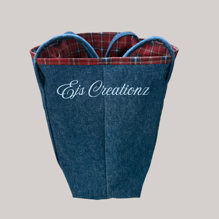 Old Money Classic Tote  Bag