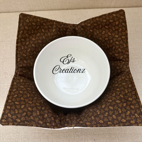 Chicken's Just Wanna Have Fun~ Microwavable/Reversible Bowl Cozy