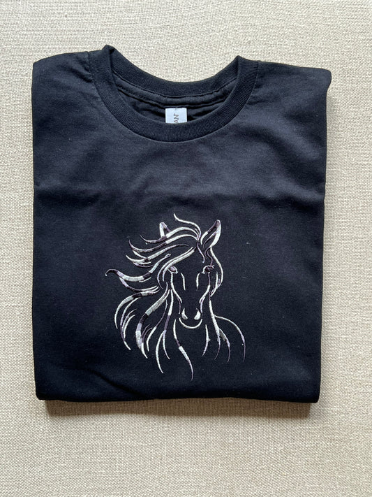 RTS~Beautiful Embroidered Horse T-Shirt