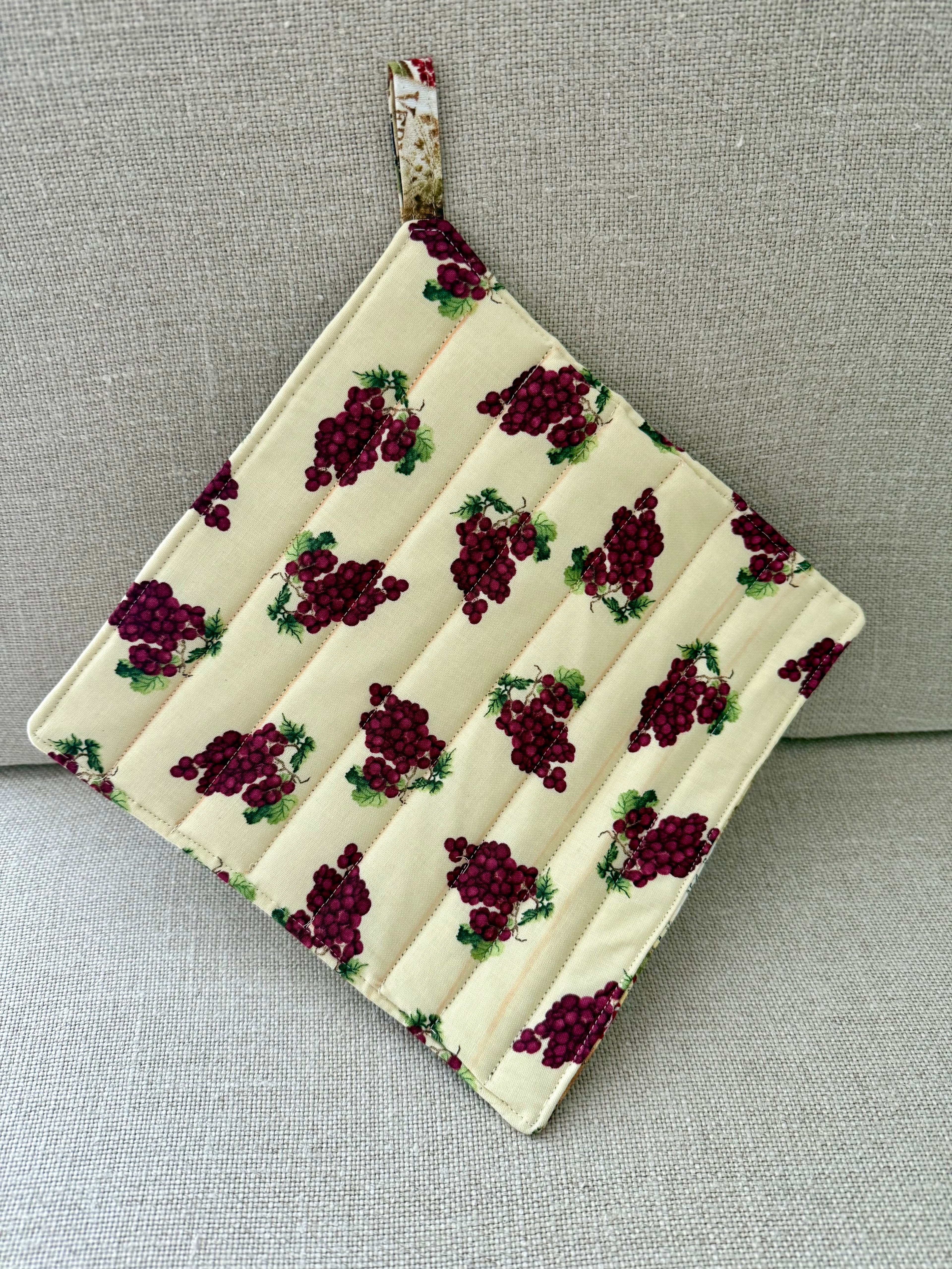 A Little Taste of Italy~Quilted Handmade  Pot Holder