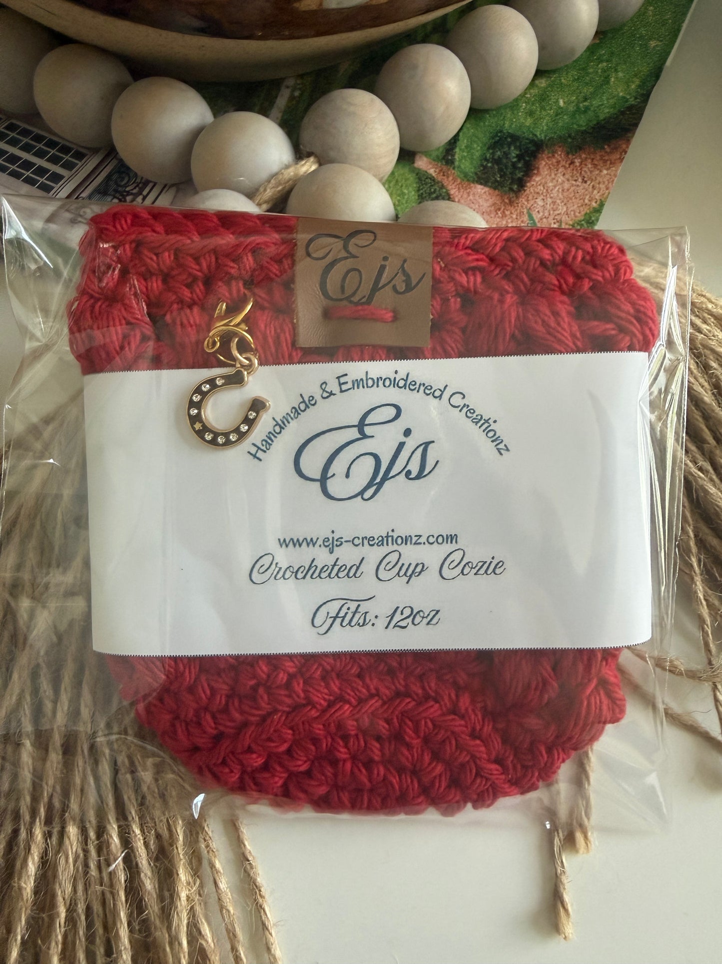 BUBBLE BERRIES CUP SLEEVES~CROCHET